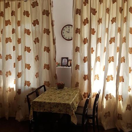 Абазинская 35 Suchumi Exteriér fotografie