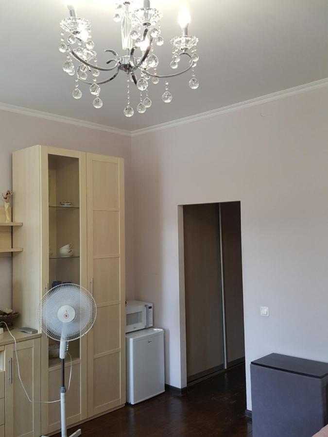 Абазинская 35 Suchumi Exteriér fotografie