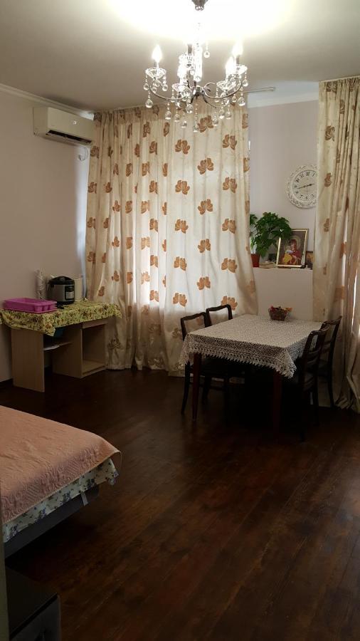 Абазинская 35 Suchumi Exteriér fotografie