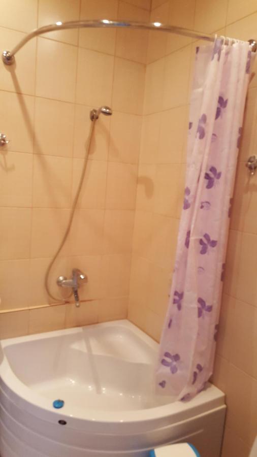 Абазинская 35 Suchumi Exteriér fotografie
